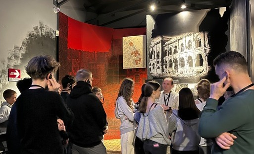 Wizyta 8a w Muzeum Powstania Warszawskiego. Kim byli?